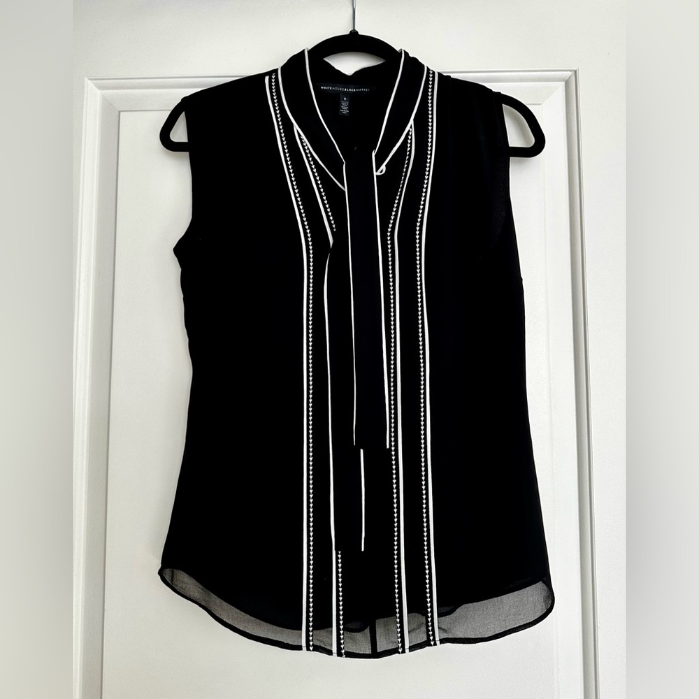 White House Black Market Black Sleeveless Tie-Neck Camisole with White Piping